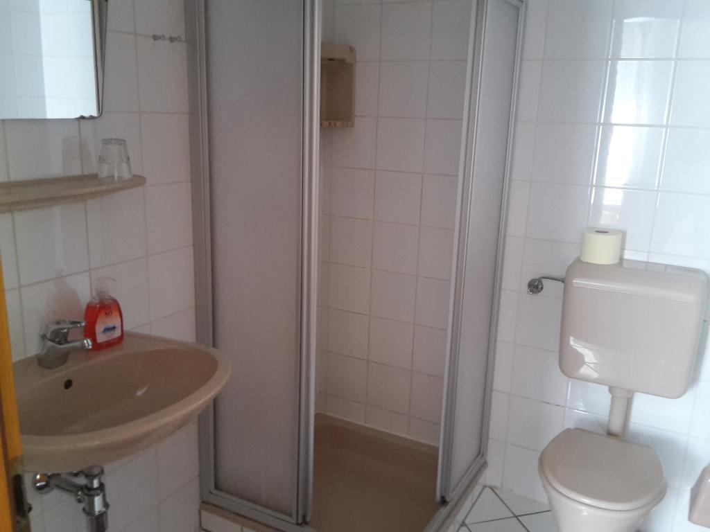 Gasthaus Zur Melzen Versbichl Bagian luar foto